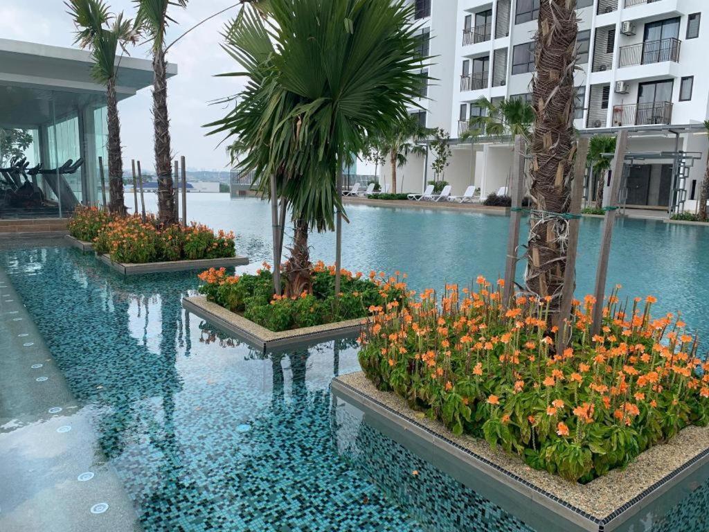 Tiara Imperio Studio 舒适和温暖环境适合情侣享受家的感觉 Kajang Zewnętrze zdjęcie